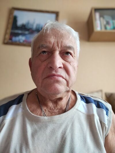  ,   Viktor, 76 ,   c 