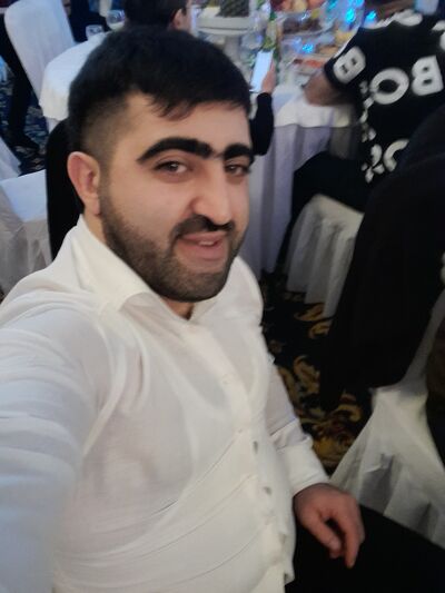  ,   Vuqar, 31 ,   ,   