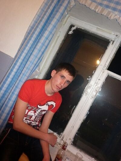  ,   Ilnur, 32 ,   