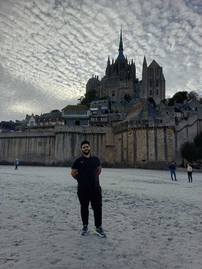  ,   George, 29 ,   ,   