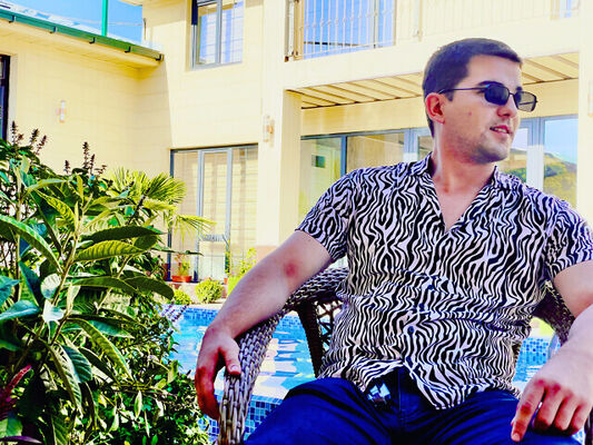  ,   Aziz, 33 ,   ,   