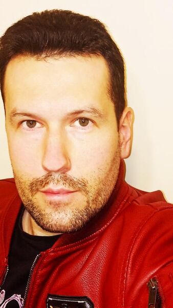   ,   Alex, 39 ,   ,   