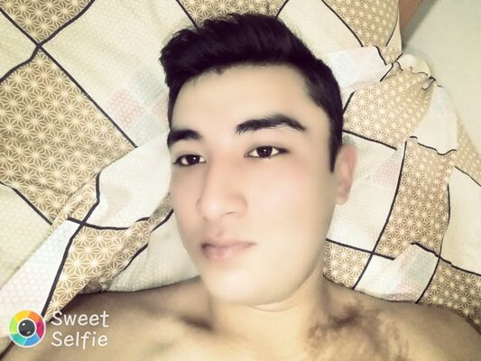  ,   Maxmudjon, 28 ,   