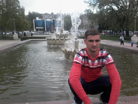  ,   Sergiu, 35 ,   