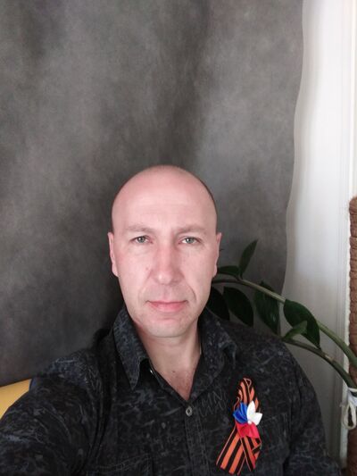  ,   Ivan, 42 ,   , 