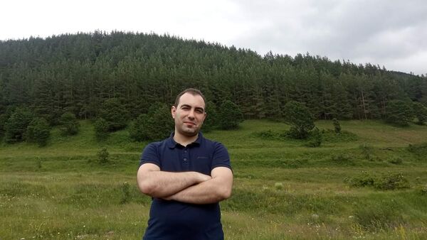  ,   Hrayr, 32 ,   ,   