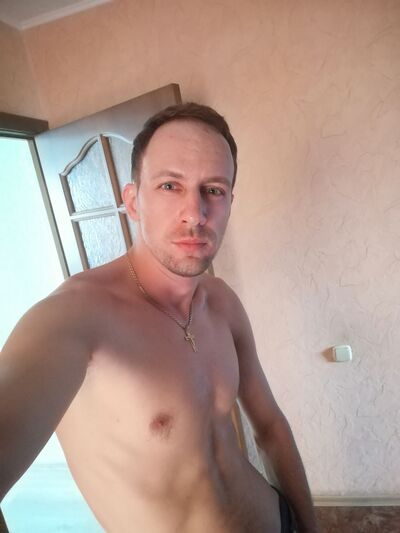  ,   Denis, 34 ,   ,   , c 
