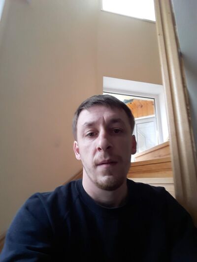  ,   Denis, 38 ,   ,   