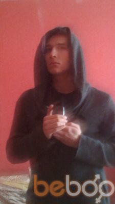  ,   Nico, 31 ,  