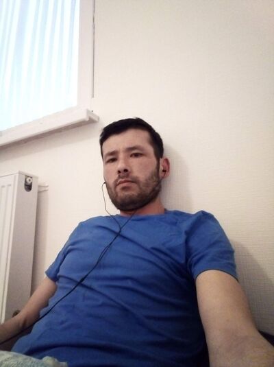  ,   Sher, 37 ,   ,   