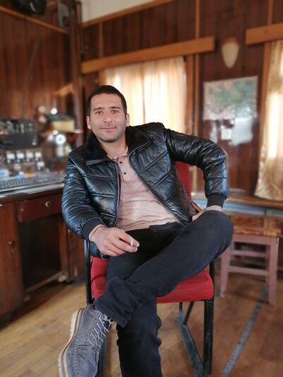  ,   Atash, 35 ,   ,   , c 