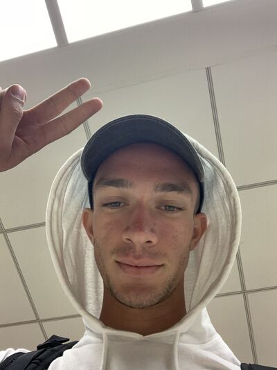  Tornillo,   David, 23 ,   ,   