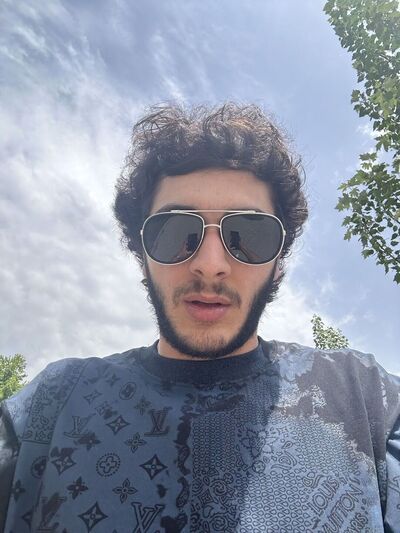  ,   Narek, 25 ,   ,   