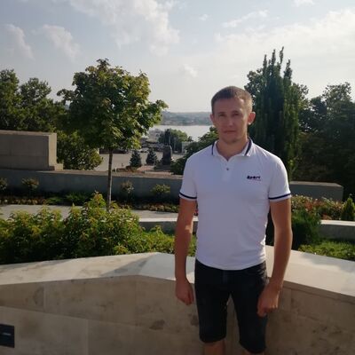  ,   Ivan, 32 ,   c 
