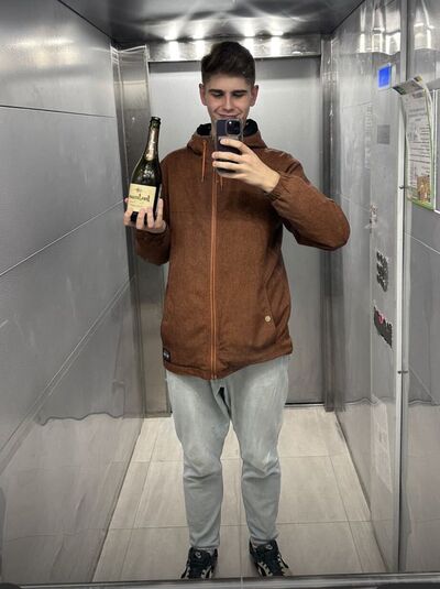  ,   , 24 ,   