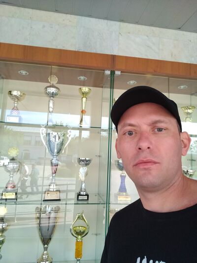  ,   Roman, 40 ,   ,   