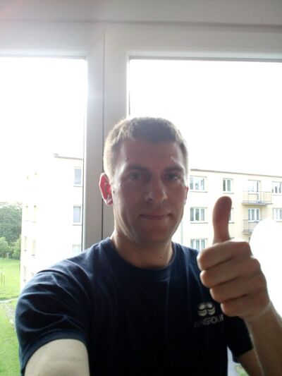  ,   Viktor, 41 ,   ,   , c , 
