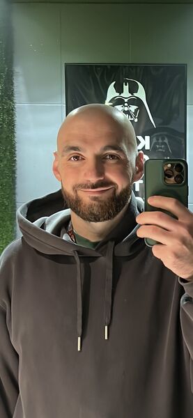  ,   Leo, 37 ,   ,   