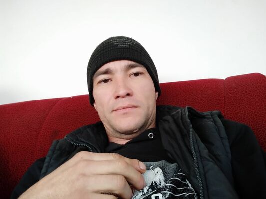  ,   Djama, 38 ,   ,   