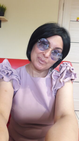  ,   Elena, 52 ,   ,   