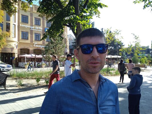  ,   Sergey, 40 ,   ,   