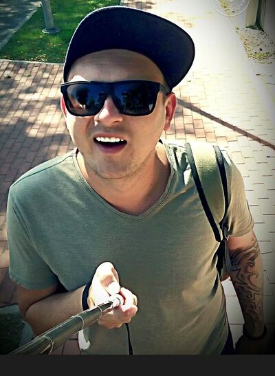  ,   Archie, 34 ,   