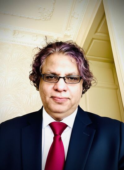  ,   J, 35 ,   ,   , c 