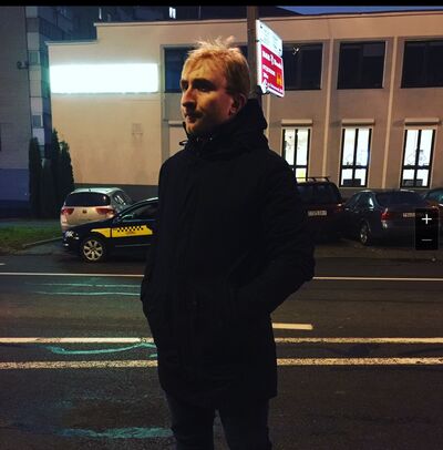  ,   Artem, 33 ,   ,   