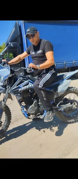  ,   Oleg, 35 ,   ,   , c , 
