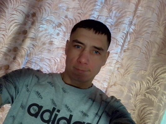  ,   Slavik, 37 ,   ,   , c , 