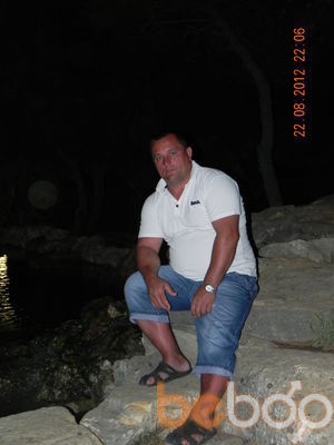  ,   Urik, 52 ,     , c 