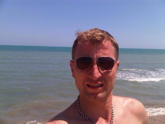  ,   Emil, 48 ,   