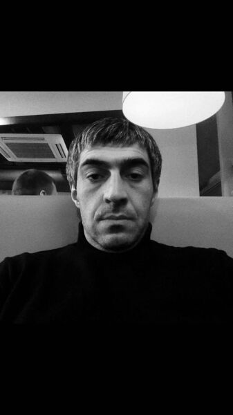  ,   Ali, 44 ,   ,   , c , 