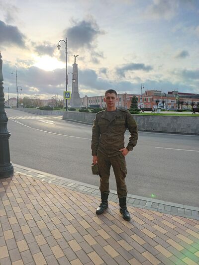 ,   Kto To, 32 ,   ,   