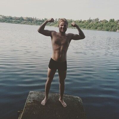  ,   Aleksandr, 28 ,   