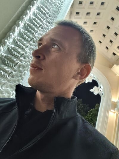  ,   Anton, 37 ,   ,   , c , 