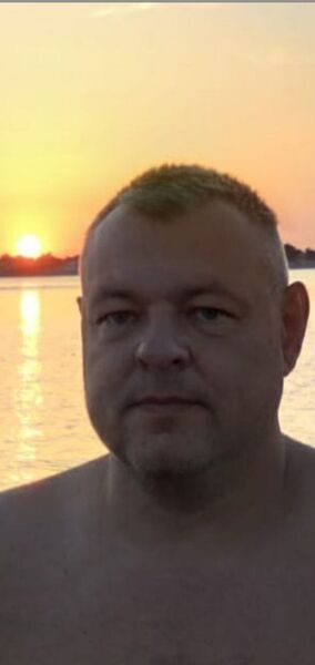  ,   Maks, 44 ,   ,   