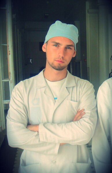  ,   Artem, 33 ,   ,   