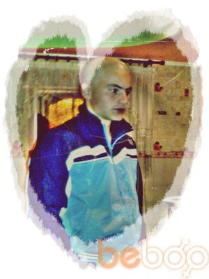  ,   Pavel, 33 ,   