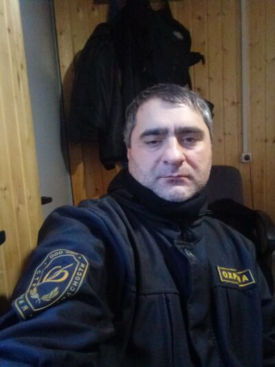  ,   Mairbek, 35 ,   ,   