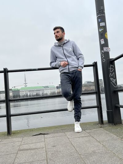  Oberhausen,   Orxan, 30 ,   ,   , c , 