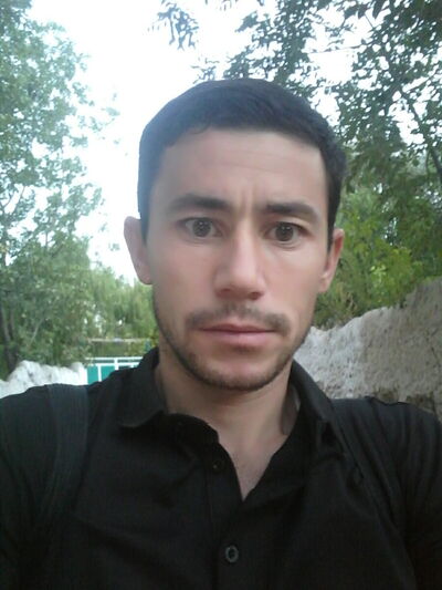  ,   Bek, 33 ,   ,   , c , 