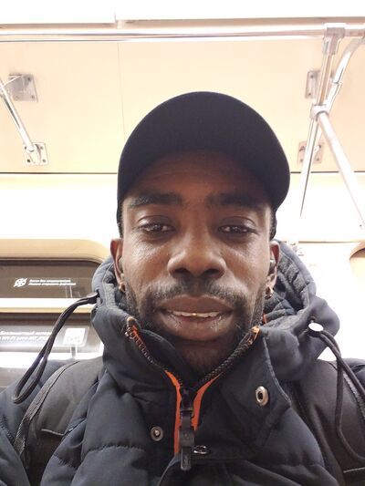  ,   Briant, 43 ,   ,   