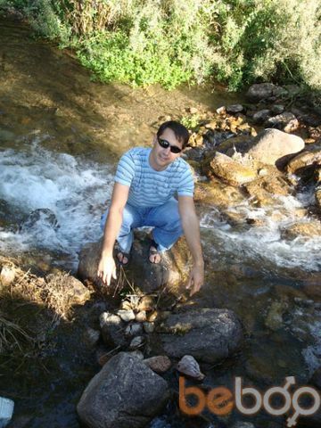  ,   Luka, 46 ,   