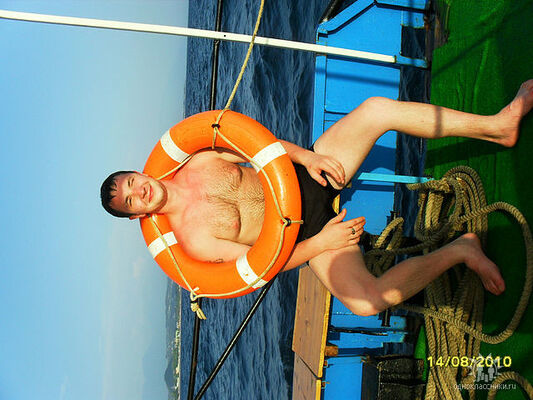  ,   Oleg, 38 ,   