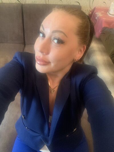  ,   Oksana, 40 ,   c 