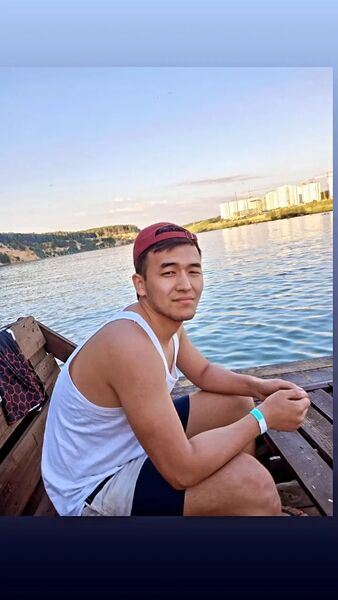  ,   Erzhan, 27 ,   ,   