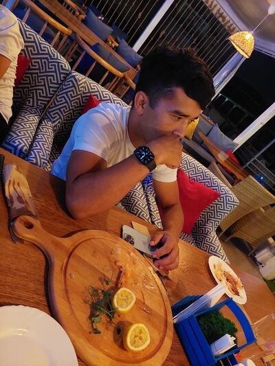  --,   Zokirali, 26 ,   ,   