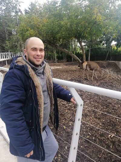  ,   Tamirlan, 41 ,   ,   