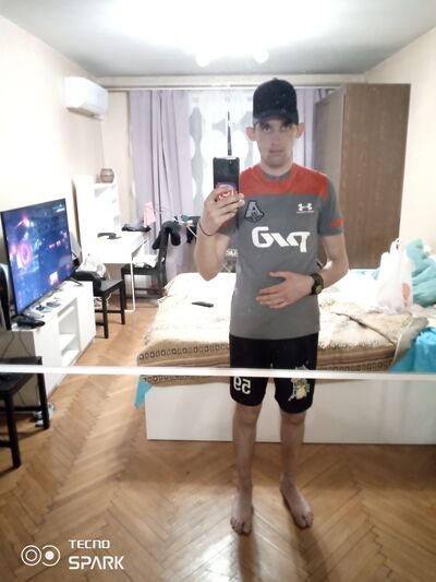  ,   Denis, 28 ,   ,   